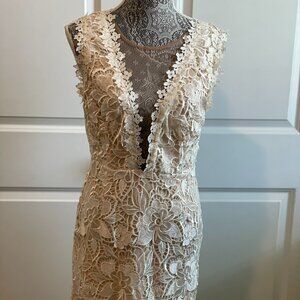 A.PEACH Ivory Dress Size M NWT